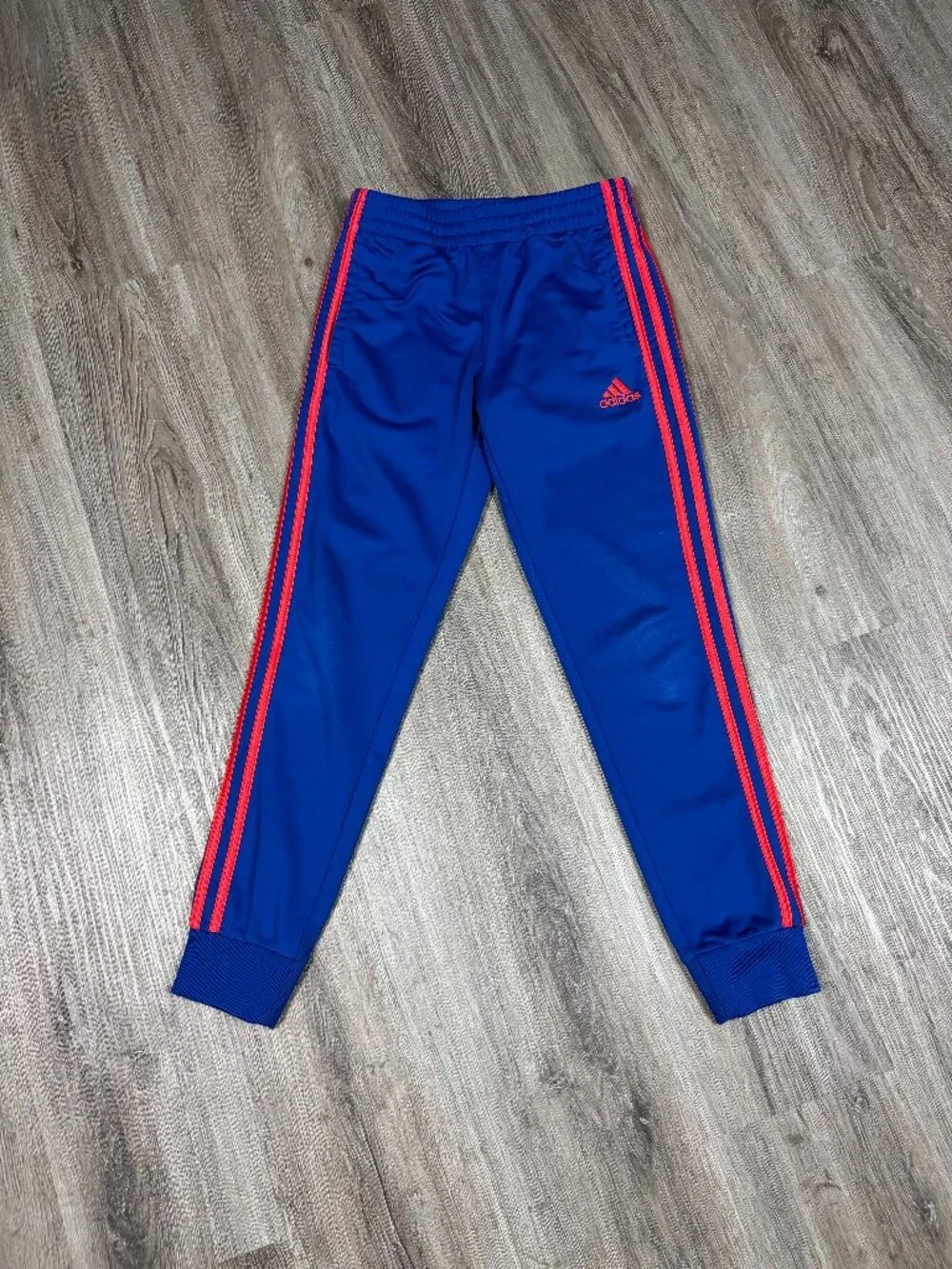 Adidas Kids Blue and Red Joggers Tracksuits S(8)